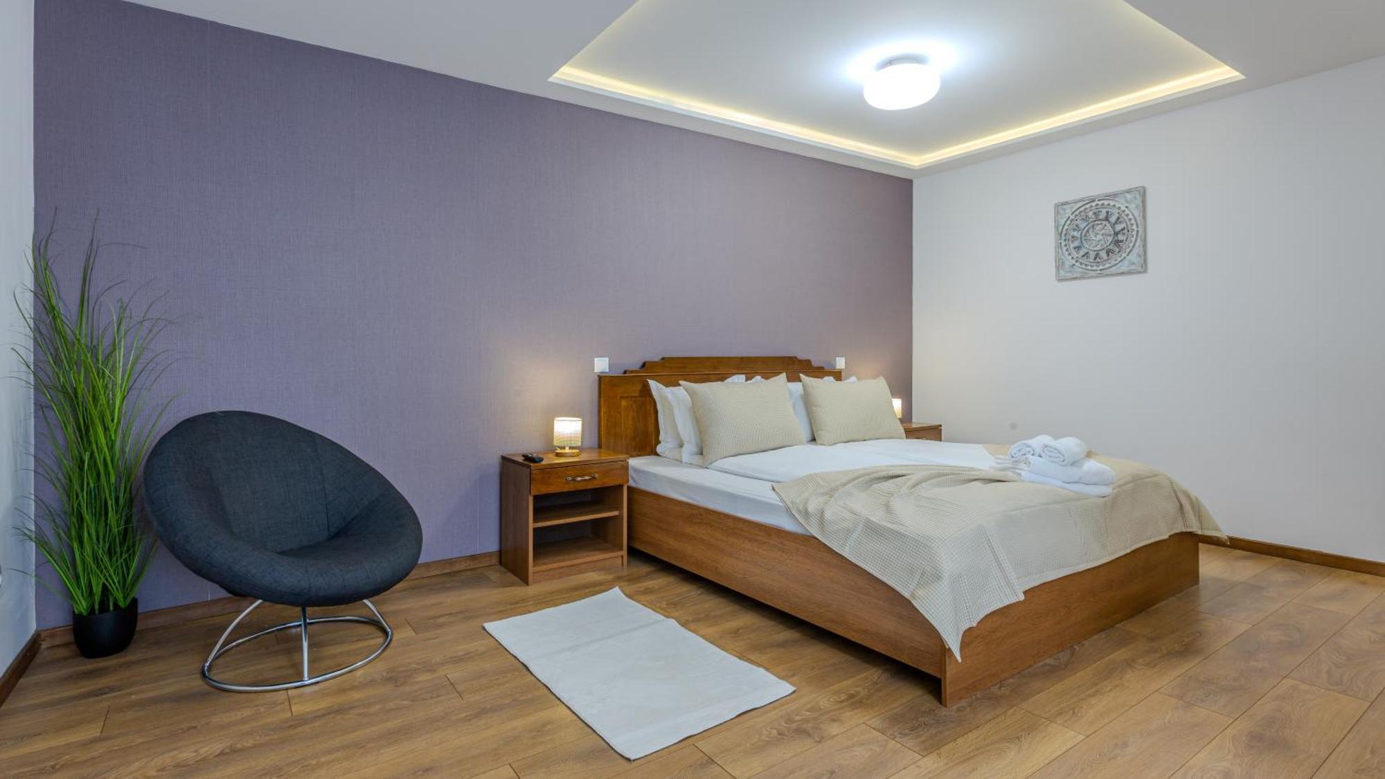 Sun Villas Accommodation Брашов Екстериор снимка