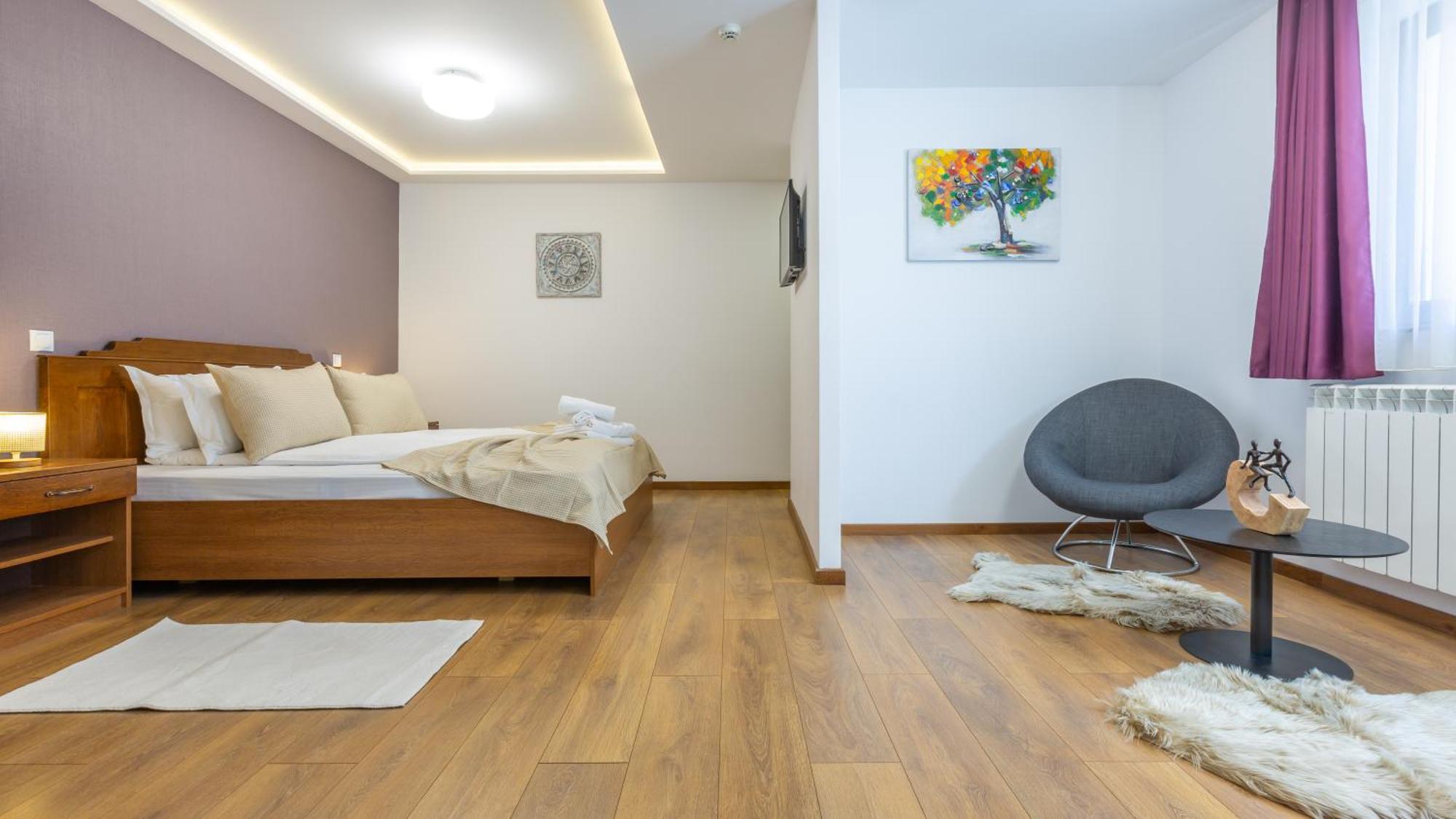Sun Villas Accommodation Брашов Екстериор снимка