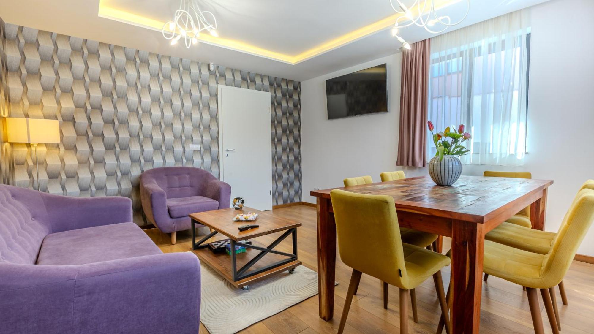 Sun Villas Accommodation Брашов Екстериор снимка